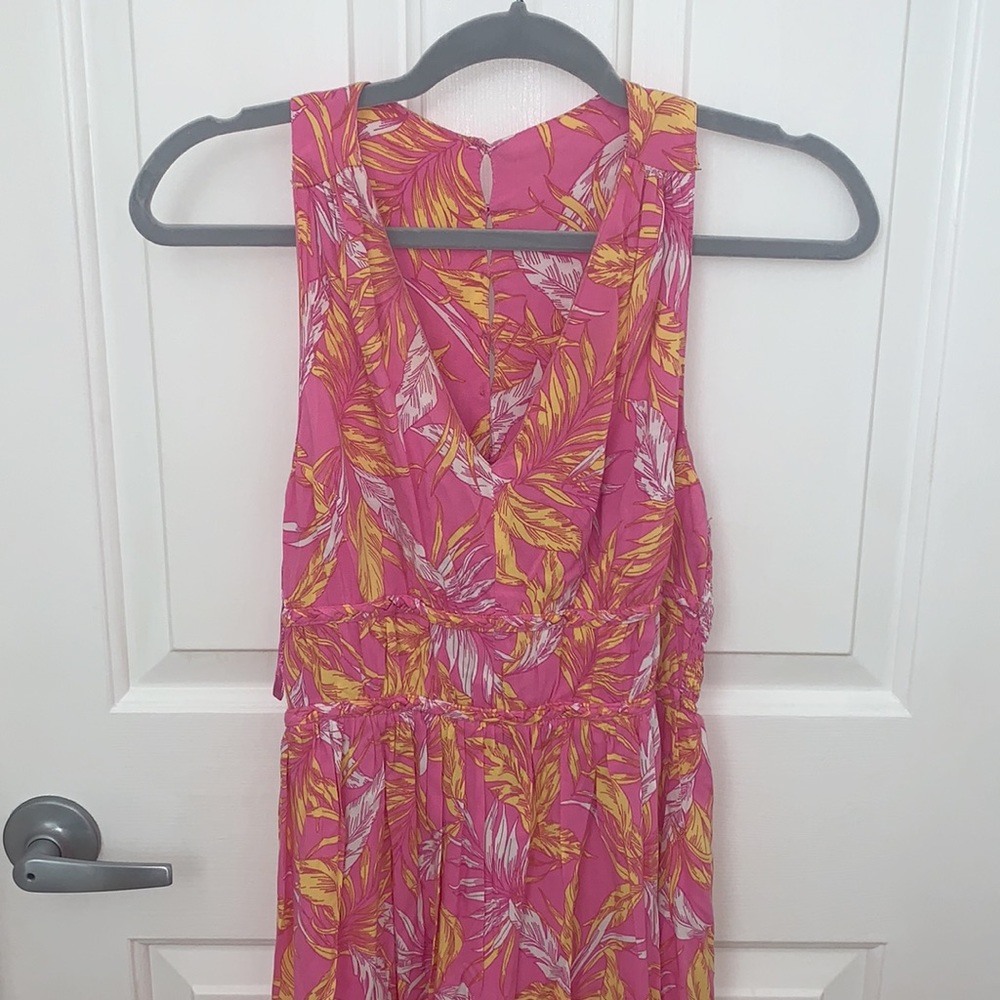 Dress - Picture 2 of 5